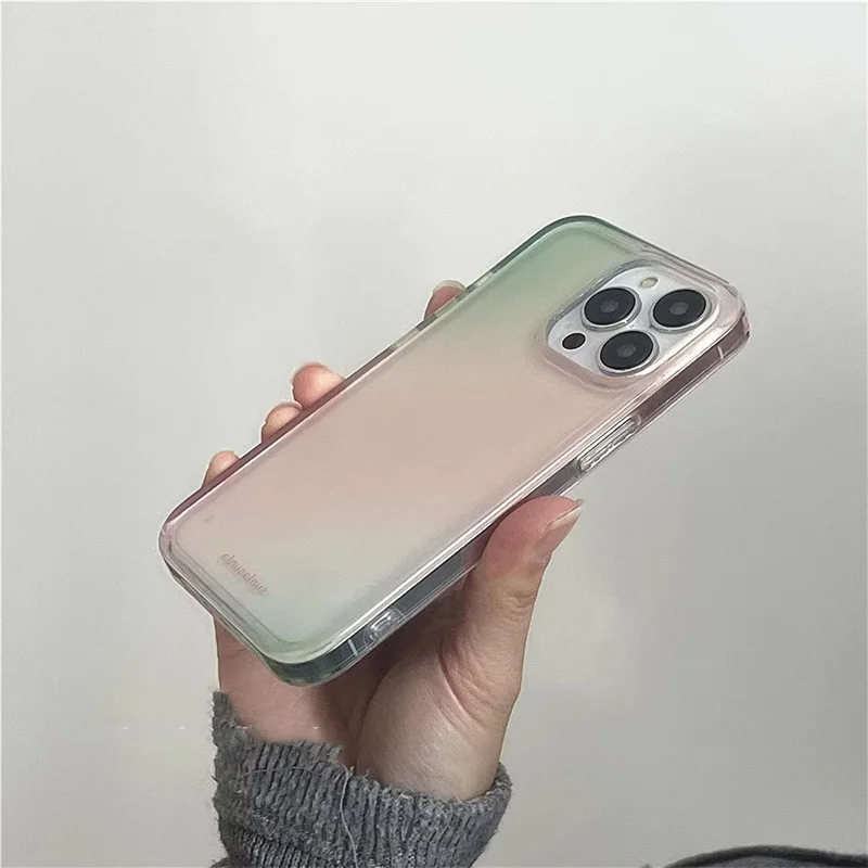 Biały Gradient Zielonego Pudru – Gradient Color Case recenzja i cena